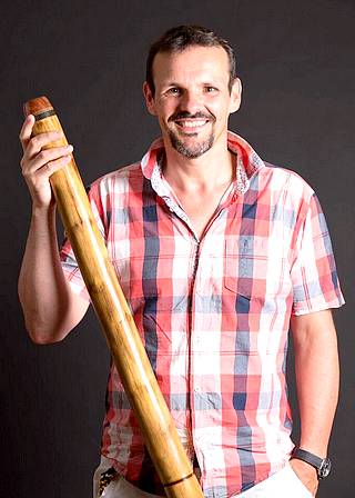 Cours de Didgeridoo Thierry, Vacances en famille, Cours saxo-trompette-flûte